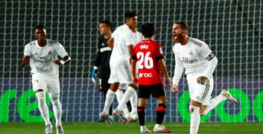 موجة غضب في إسبانيا من صدارة ريال مدريد.. والصحف: "VAR" يساعد الملكي