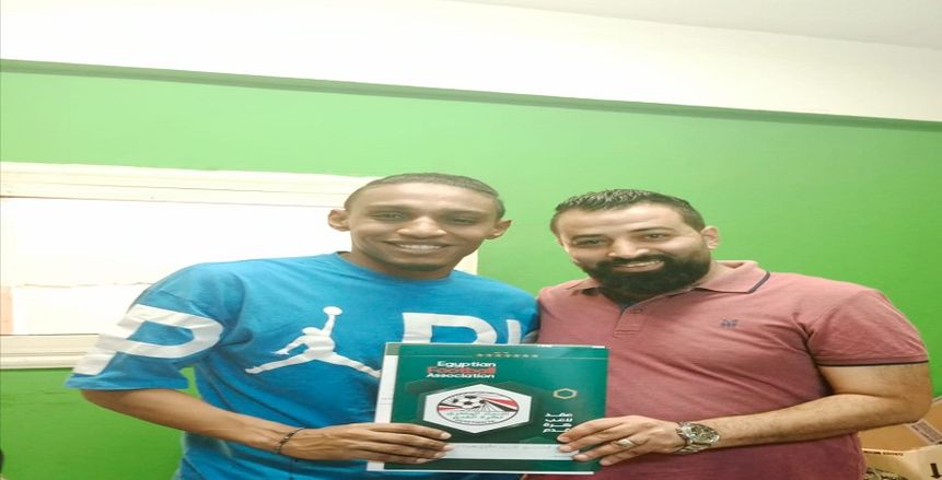 الداخلية يضم أنس شندي من منتخب السويس بعقد لمدة 3 مواسم