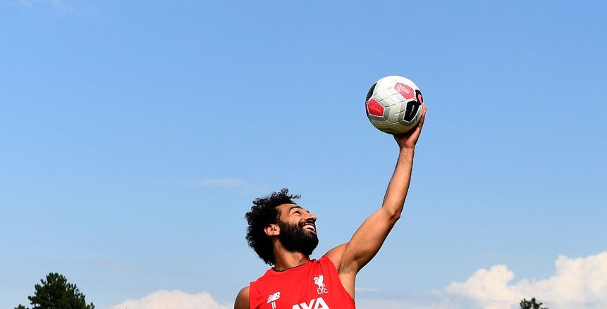 صوت للفرعون.. محمد صلاح ينافس رونالدو وميسي على جائزة الأفضل في 2019