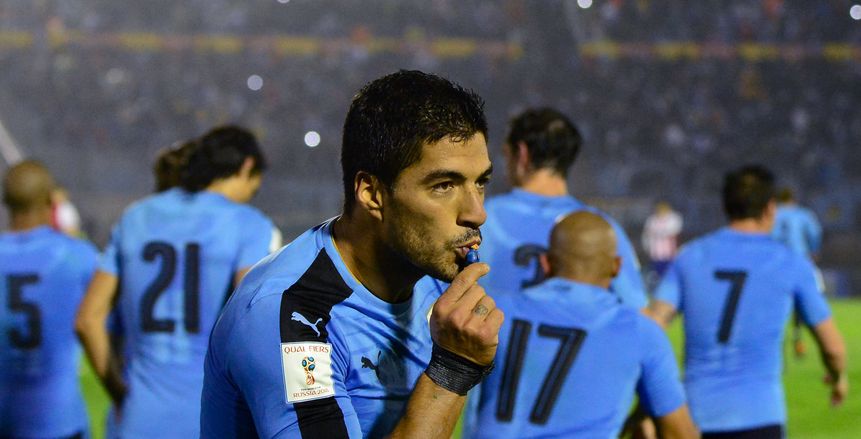 سواريز يقترب من المشاركة مع منتخب الأوروجواي أمام الأرجنتين