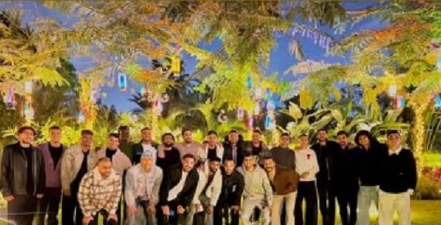 إفطار جماعي للاعبي الأهلي برعاية تريزيجيه.. اتفاق لإسعاد الجماهير
