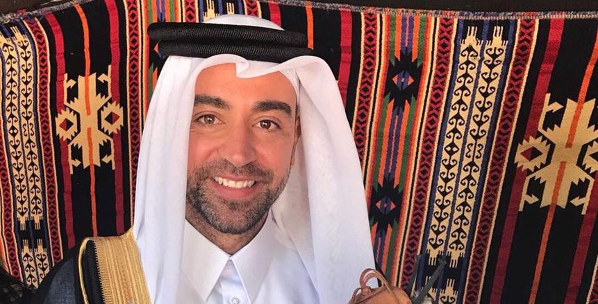 بالفيديو| أموال قطر «ترقص» تشافي في عيدها الوطني