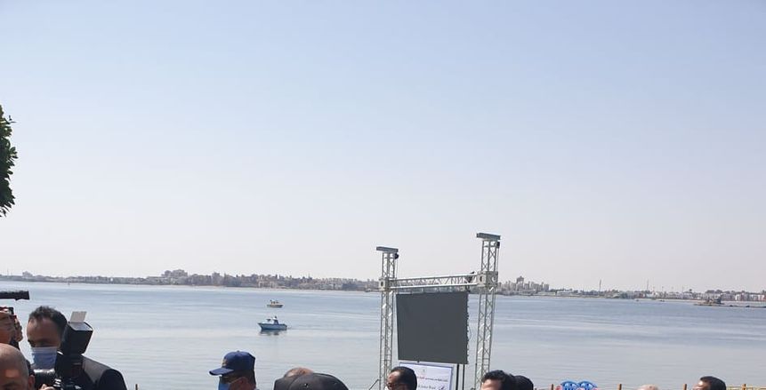 وصول وزير الرياضة إلى الإسماعيلية لحضور يوم السلام العالمي