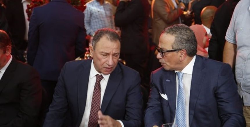 من رئيس الزمالك لـ"الجنايني": "اسمع كلام الخطيب يا عمرو"