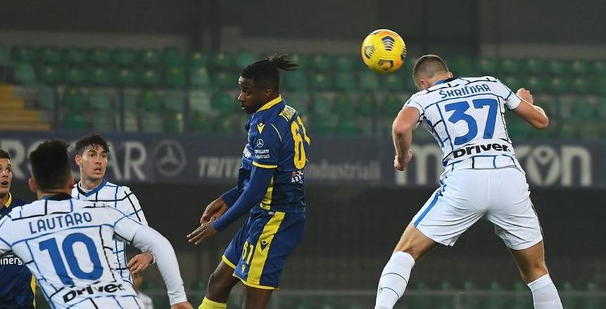 إنتر يتصدر الدوري الإيطالي مؤقتا بعد فوز مثير على هيلاس فيرونا «فيديو»
