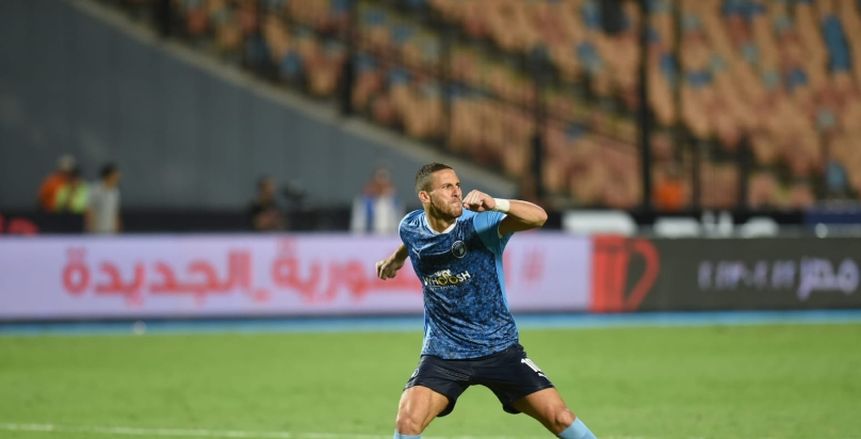 حقيقة طرد الحكم الرابع لـ رمضان صبحي وماييلي في مباراة بيراميدز وأورلاندو
