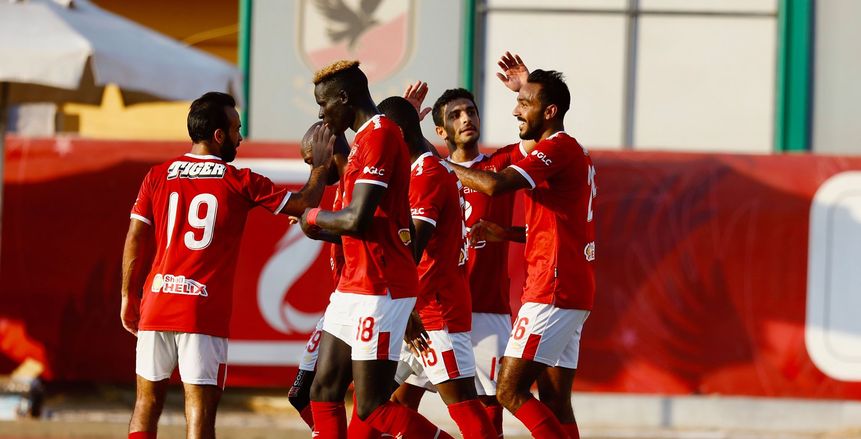الأهلي يضرب سموحة برباعية نظيفة وديا (فيديو)