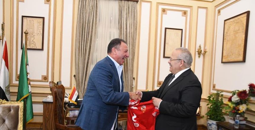بالصور.. تعاون بين الأهلي وجامعة القاهرة لإعداد الكوادر الرياضية