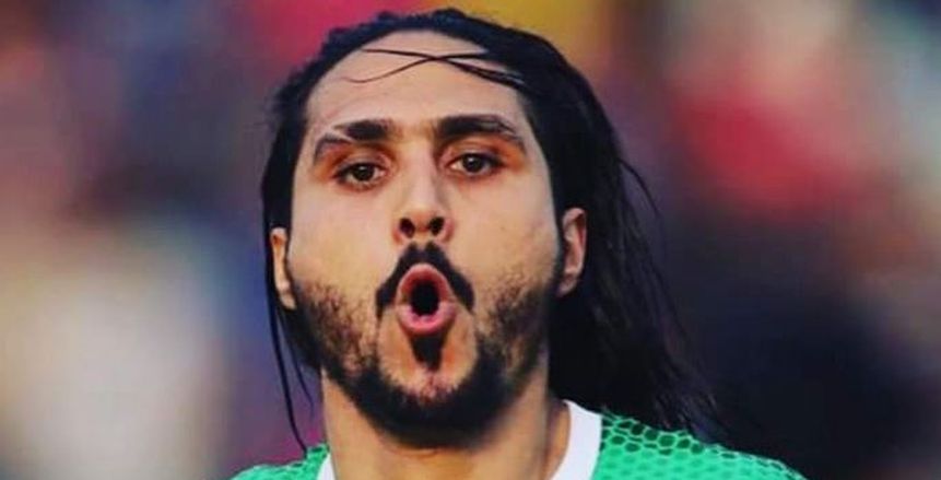 بالفيديو| رغم إعلان التعاقد معه.. أسباب فشل انتقال "الشبلي" للمصري