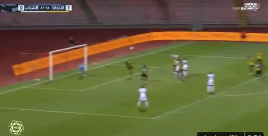 حجازي يشعل مباراة الاتحاد والشباب..وينقذ 3 فرص في أقل من دقيقة «فيديو»