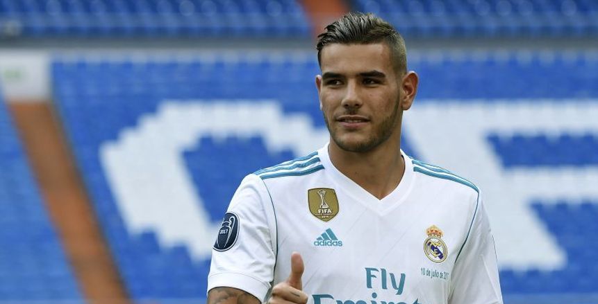 نجم ريال مدريد يتحدث عن مواجهة شقيقه بديربي العاصمة
