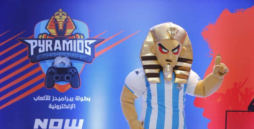 محمد جمال العاصي ممثلًا لنادي بيراميدز في اجتماع اتحاد الكرة
