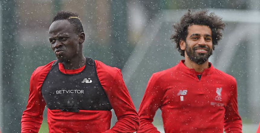 «ماني» يتوعد لـ«صلاح» بعد فوزه بالأفضل في أفريقيا: «لن أتركها العام القادم»