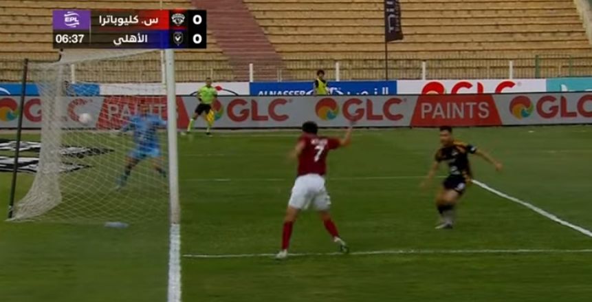 حدث فجرا في الأهلي.. الشناوي يوضح.. وتوقيع جديد لزيزو.. وصدمة ريفيرو