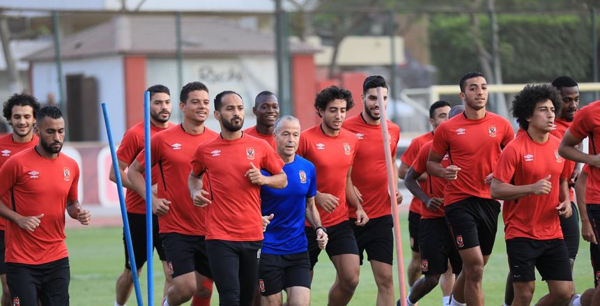 الأحد.. الأهلي يستأنف تدريباته استعدادا لمواجهة الزمالك