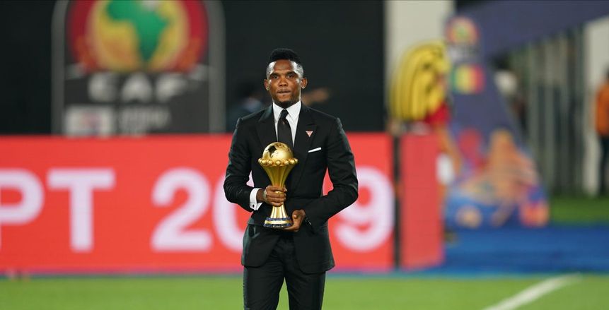 صامويل إيتو يعلن ترشحه لرئاسة الاتحاد الكاميروني رسميا