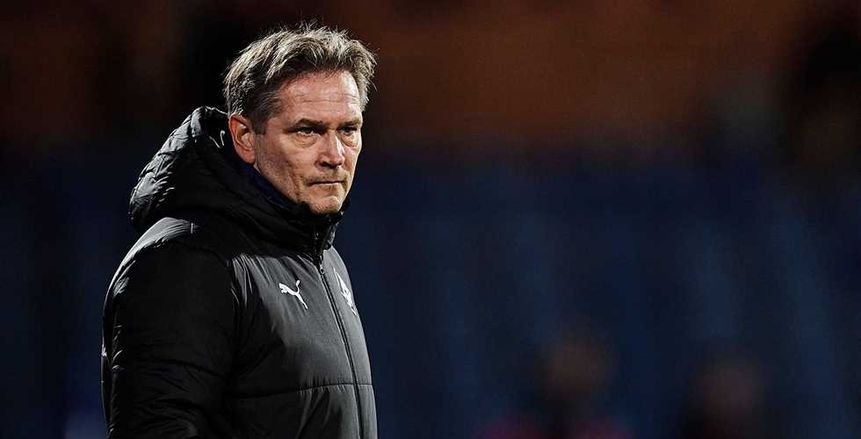 مدرب جديد لـ ميتيلاند الدنماركي المحترف في صفوفه إمام عاشور
