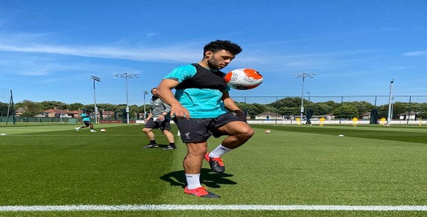 ليفربول ينهي تدريبه الأول بمشاركة محمد صلاح وماني (فيديو)