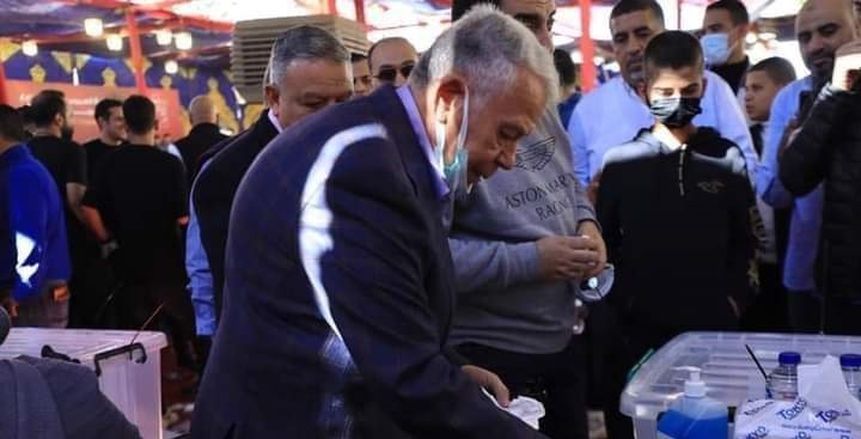 انتخابات الأهلي: ظهور حسن حمدي والخطيب يتعرض لوعكة صحية (صور)