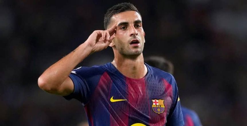 رغم خطط التعاقد مع مهاجم جديد.. محادثات بين برشلونة وفيران توريس لتجديد العقد