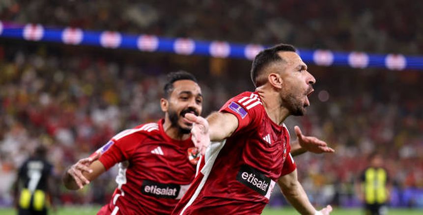 «فيفا» ينهي أزمة علي معلول في الصفاقسي التونسي