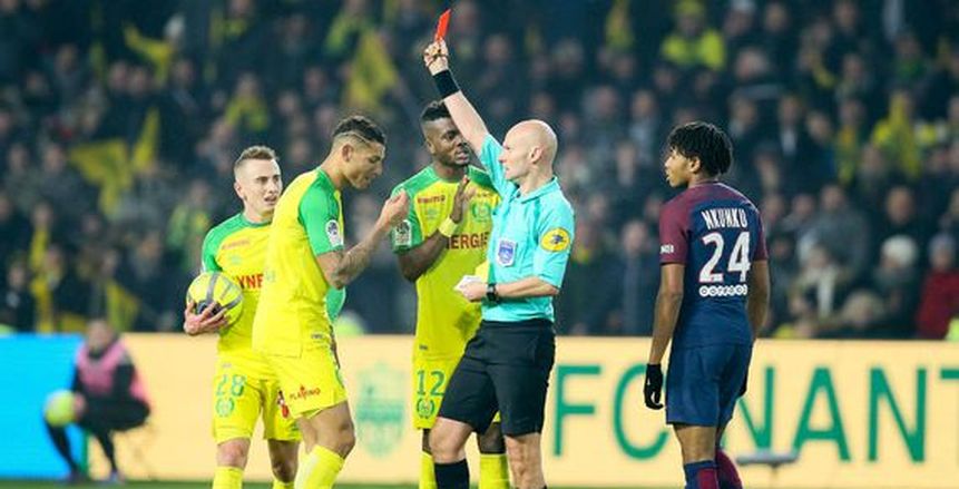 رابطة الدوري الفرنسي تؤيد هبوط أميان وتولوز