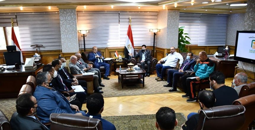 وزير الرياضة يجتمع مع أبطال المصارعة الرومانية المتأهلين للأولمبياد