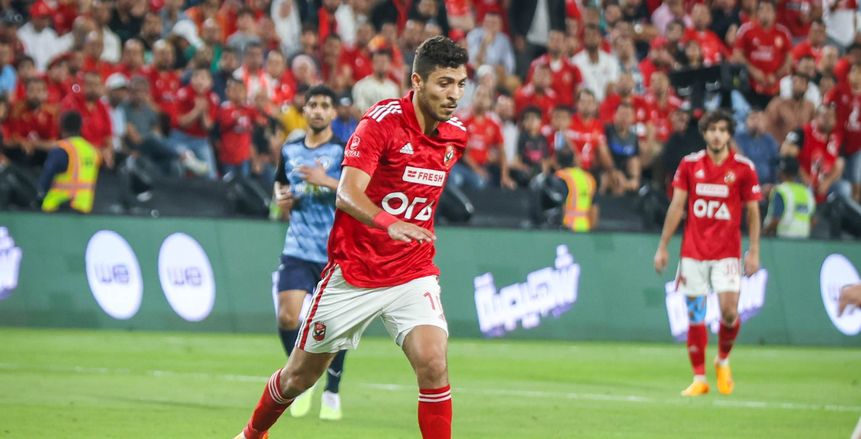 فاروق: الأهلي يوافق على رحيل محمد شريف