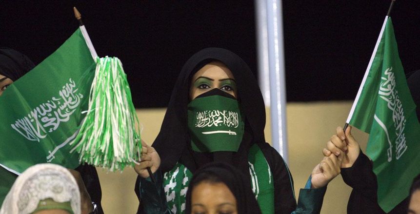 بالصور| «فيفا» يغازل نساء السعودية