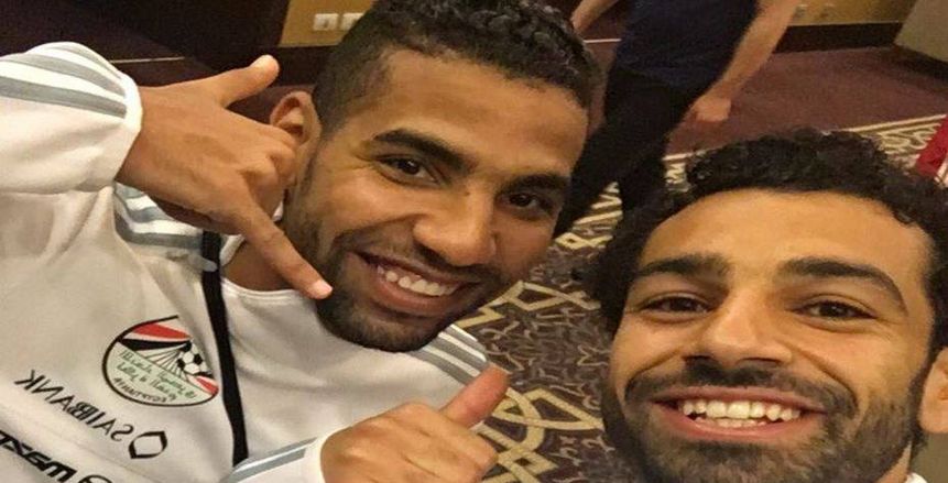 حساب الدوري الإنجليزي يبرز احتفال "صلاح" على طريقة مؤمن زكريا