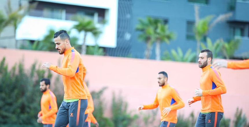 المصري يطالب جماهيره بالتزام المنزل ويعرض أهدافه في الثمانينيات (فيديو)