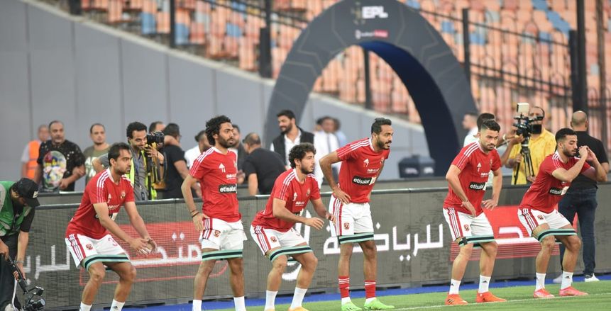 الأهلي يتسلم تأشيرات السفر إلى النمسا لخوض معسكر الإعداد