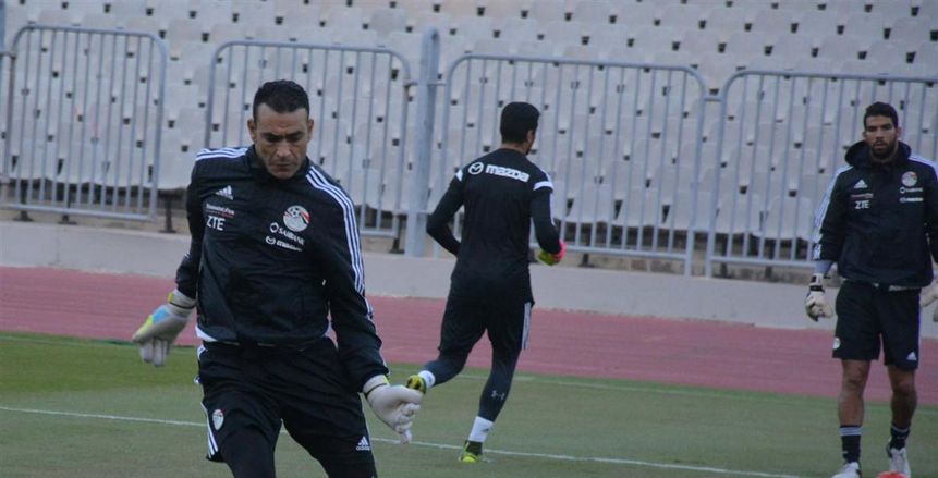 "الحضري": طالبت جميع اللاعبين بالإخلاص للمنتخب ونسيان نتيجة القمة