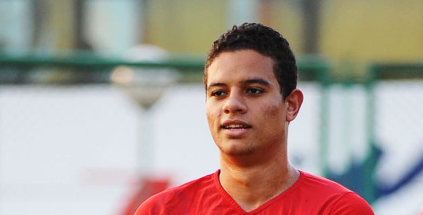 سعد سمير يداعب الجماهير في الجابون