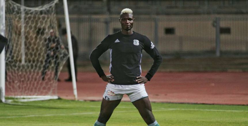"المصري" يشكو أسيك الإيفواري لـ"فيفا" بسبب "بانسيه"