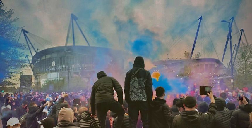 8 آلاف مشجع بنهائي دوري أبطال أوروبا.. ومطالب بنقله إلى إنجلترا