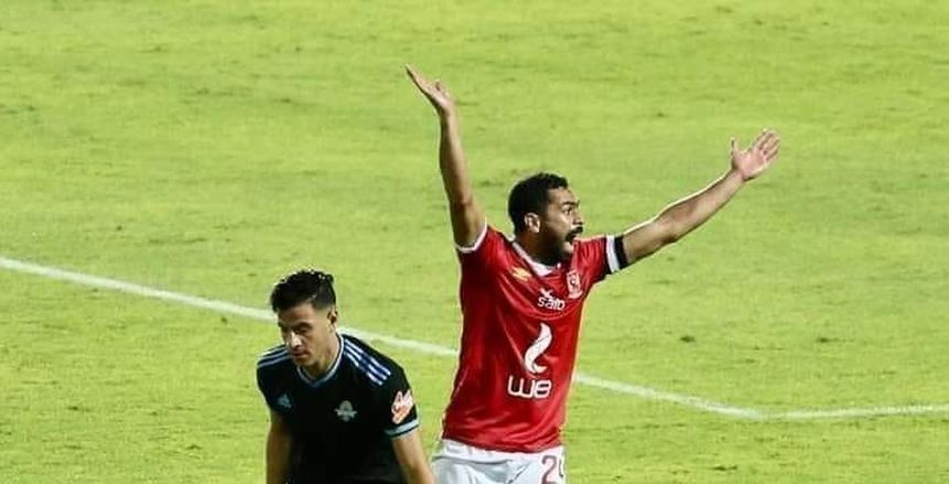 مهيب: فتحي لديه الرغبة في البقاء في الأهلي.. وعلى الأحمر التفاوض مع بيراميدز