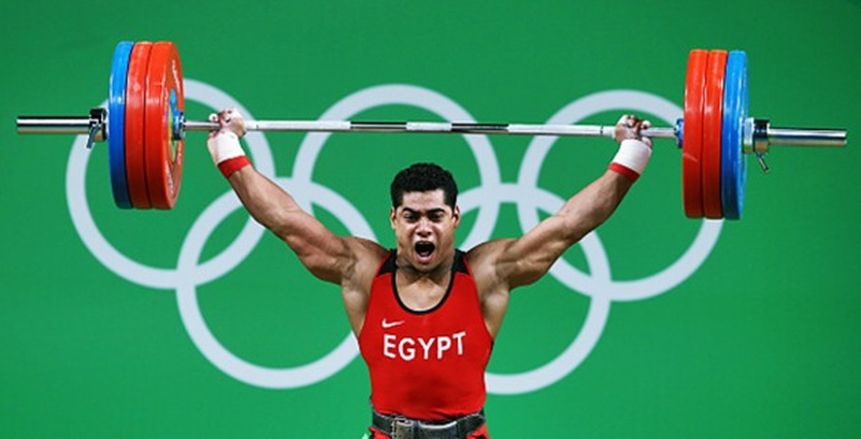 أبطال الأثقال يهدون ذهبيات العالم للشعب المصرى ويعدون بالمزيد
