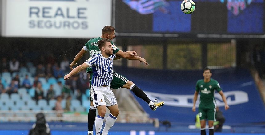 الدوري الإسباني| ريال سوسيداد يتعادل مع بيتيس 4-4 في مباراة درامية