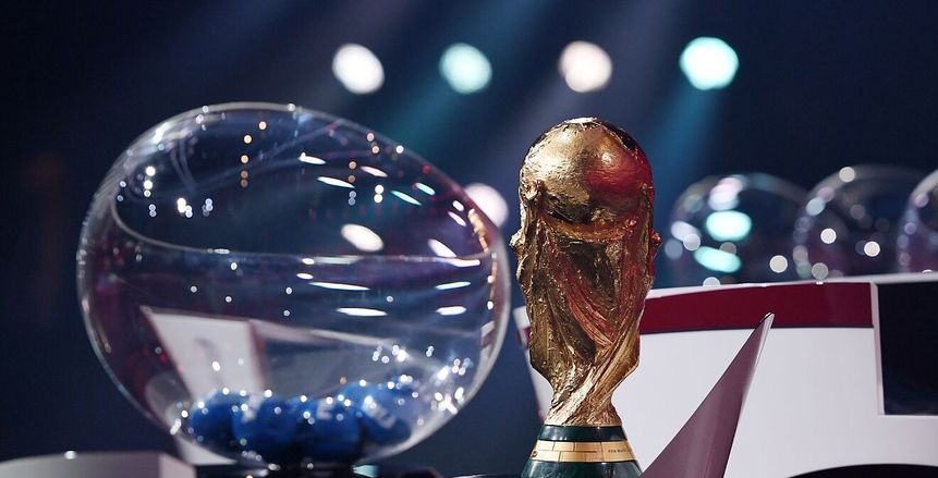 كاكا وكاسياس يدشنان رحلة النسخة الأصلية لكأس العالم من دبي