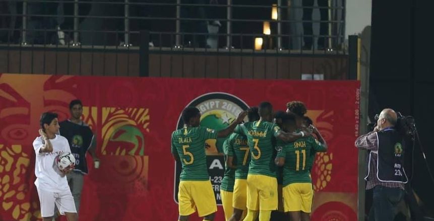 "ويسلي" أفضل لاعب في مباراة جنوب أفريقيا ونيجيريا