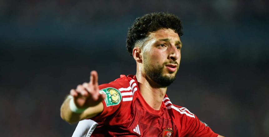 إصابة وسام أبو علي مهاجم الأهلي في مباراة فلسطين ولبنان