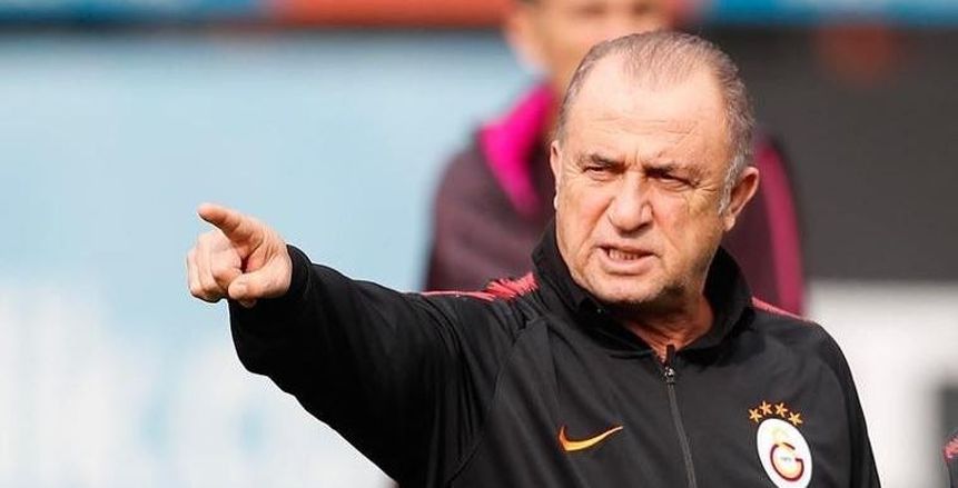 «عرض بـ3.8 مليون يورو سنويا».. فاتح تريم يحدد مصيره من تدريب الأهلي