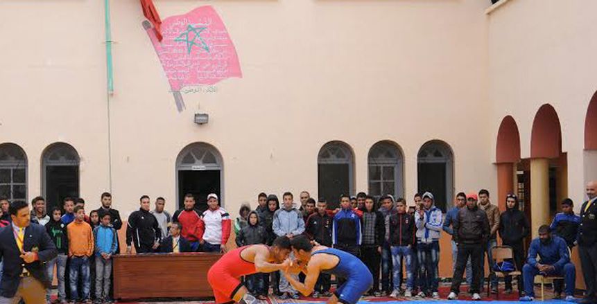 عبد اللطيف منيع يودّع منافسات بطولة العالم للمصارعة من ربع النهائي