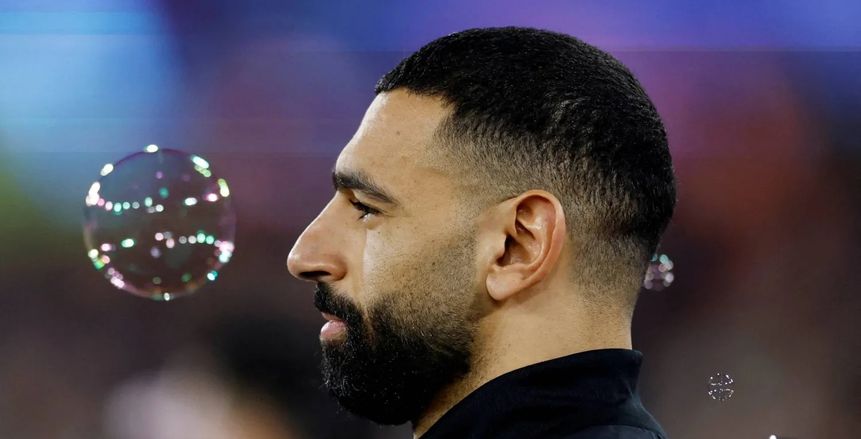 عروض ضخمة.. مستقبل محمد صلاح مع ليفربول في مهب الريح