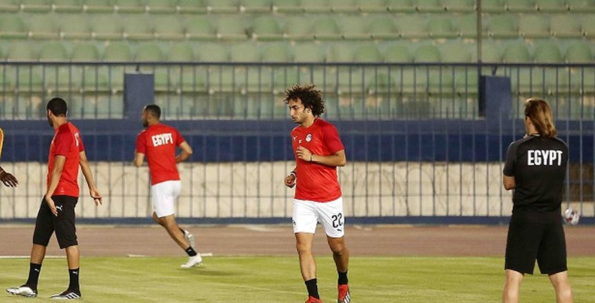 بالصور.. شاهد الظهور الأخير لعمرو وردة في معسكر المنتخب قبل استبعاده