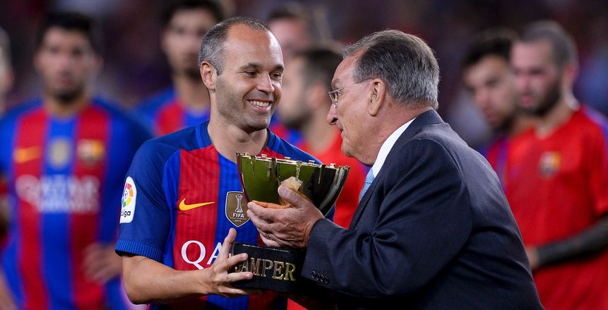 بالفيديو والصور| برشلونة يتوج بكأس "جوهان جامبر"