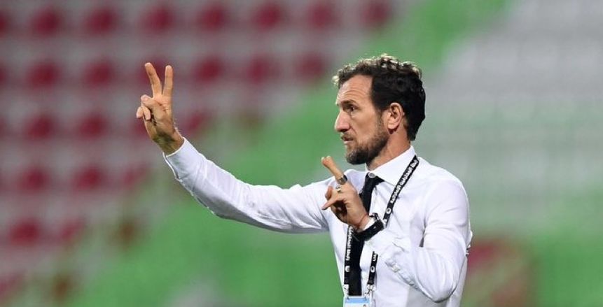 أروبارينا يعتذر عن تدريب بيراميدز رغم إرسال تذاكر الطيران