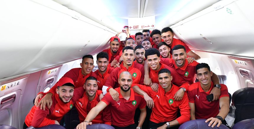 بعثة منتخب المغرب تصل الكاميرون في غياب بدر بانون و7 لاعبين
