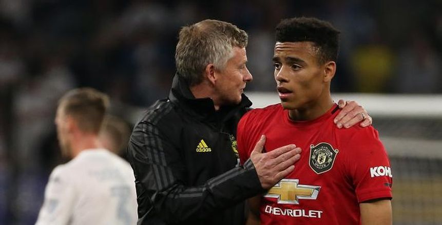 بعد هدفه بالدوري الأوروبي.. مانشستر يونايتد يستعد لتمديد عقد مهاجمه الشاب